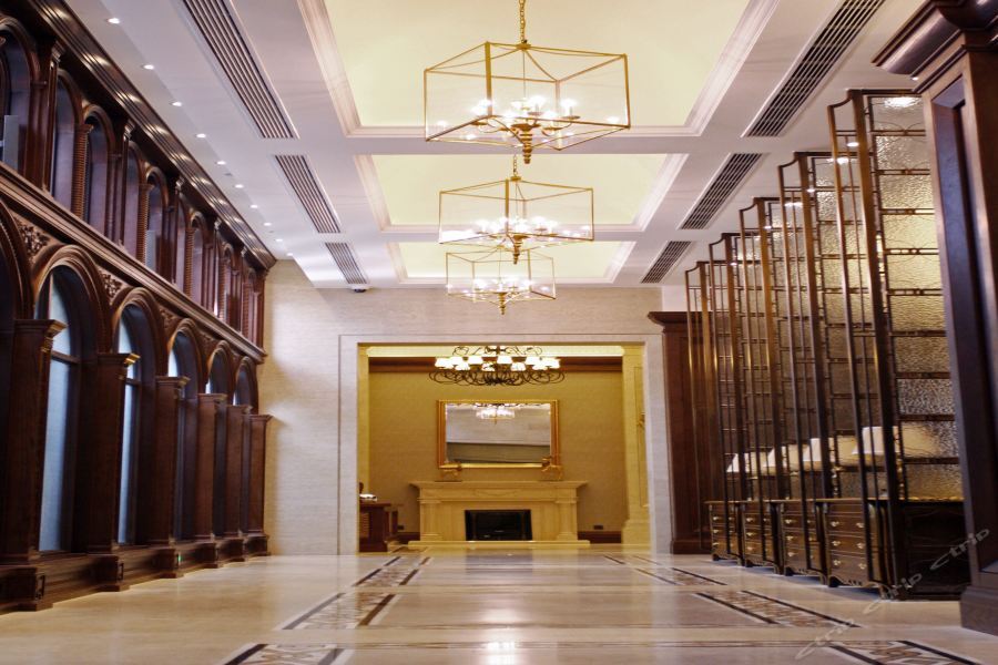 Rezen Retreat Linjiang